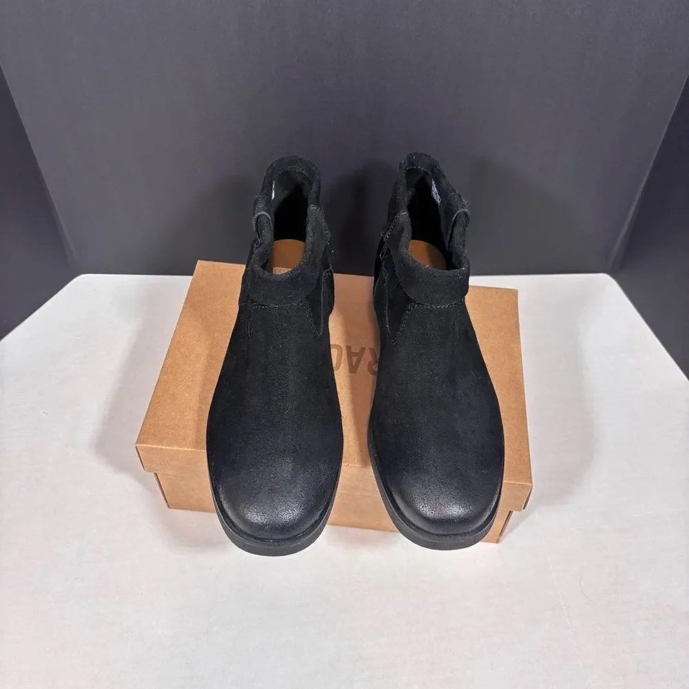 UGG Women’s Josefene Cuff Boot Black Suede Size 10 Excellent Condition